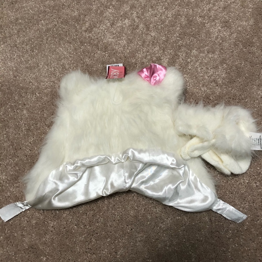 New Infant Cat -Hat and Mittens Set